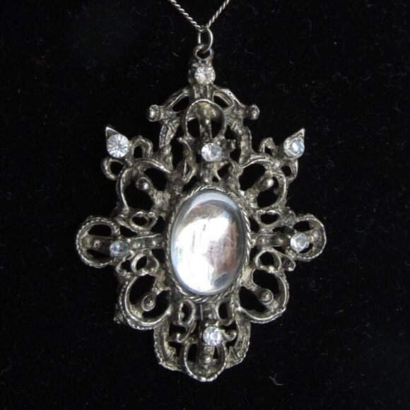 Vintage Gothic pendant, Victorian Elegant Lolita, silver colour steampunk - Picture 1 of 5